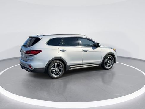 Used 2019 Hyundai Santa Fe Limited image 7
