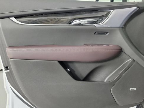 Certified 2024 Cadillac XT6 Premium Luxury w/ LPO, Floor Liner Package AWD/4WD image 21