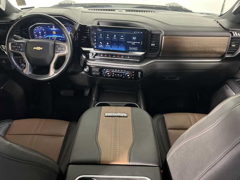 Used 2024 Chevrolet Silverado 2500 High Country w/ LPO, Dark Essentials Package AWD/4WD image 28