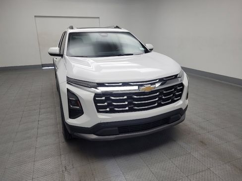 Used 2025 Chevrolet Equinox LT image 14