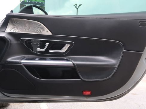 Used 2022 Mercedes-Benz SL 55 AMG 4MATIC image 49