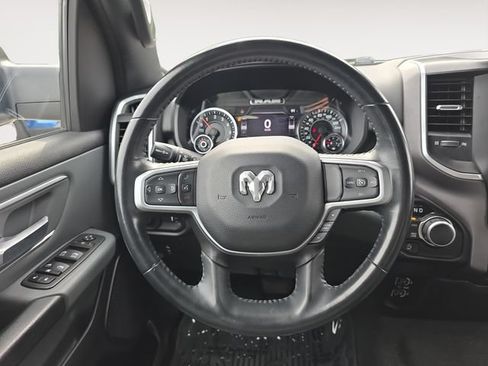 Used 2022 RAM 1500 Big Horn AWD/4WD image 12