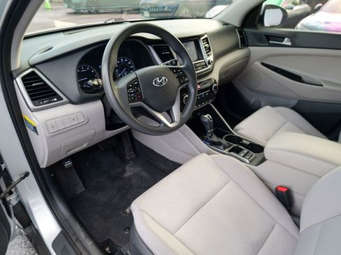 Used 2018 Hyundai Tucson SEL image 18