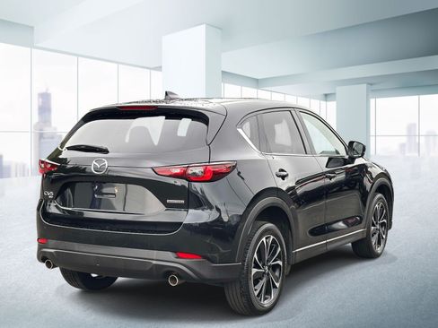 Used 2023 MAZDA CX-5 AWD 2.5 S w/ Premium Package image 4