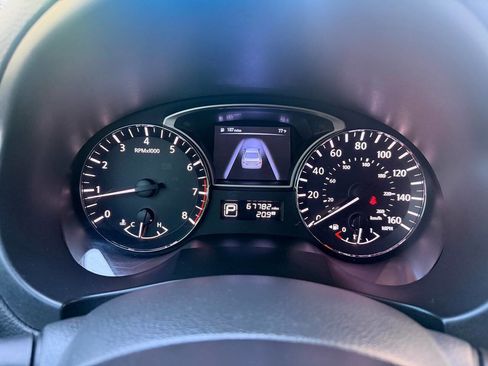 Used 2014 Nissan Altima 2.5 SV FWD image 25