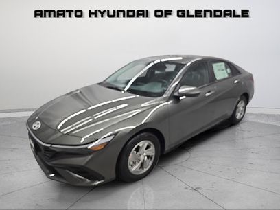 New 2026 Hyundai Elantra SE