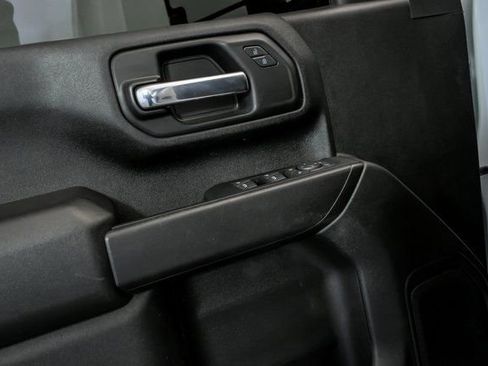 Certified 2024 Chevrolet Silverado 2500 Custom w/ Custom Value Package image 8