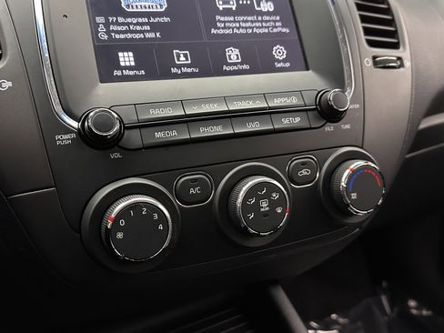 Used 2018 Kia Forte LX w/ LX Popular Package FWD image 14