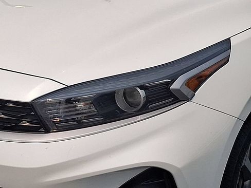 Used 2023 Kia Forte LXS FWD image 10