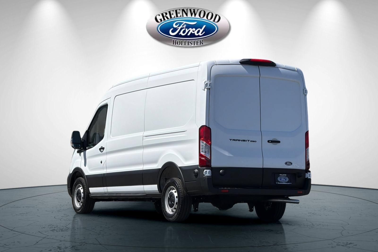 New 2026 Ford Transit 250 148 Medium Roof w/ Load Area Protection Package RWD image 6