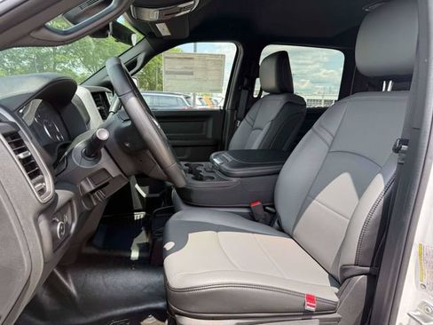 New 2026 RAM 2500 Tradesman AWD/4WD image 17