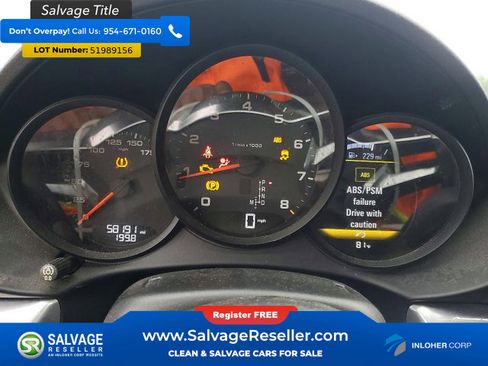 Used 2017 Porsche 718 Boxster RWD image 12