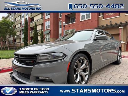 Used 2017 Dodge Charger R/T w/ Navigation & Travel Group
