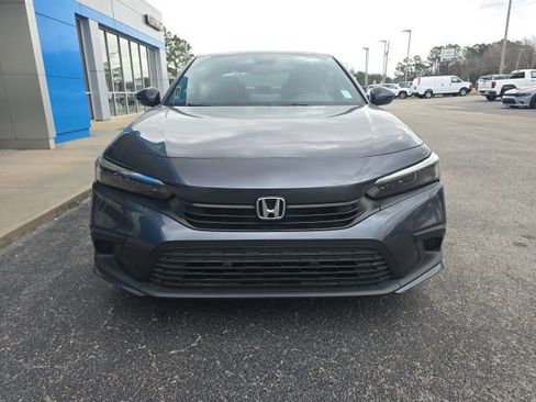Used 2023 Honda Civic Sport image 9