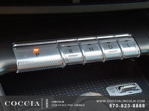 Certified 2025 Lincoln Nautilus Premier w/ Equipment Group 102A image 15