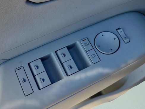 New 2026 Hyundai Kona SE FWD image 16