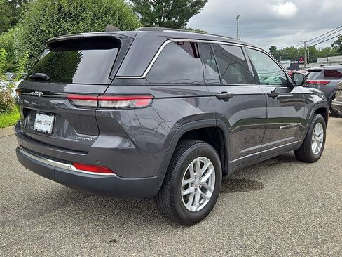 Certified 2023 Jeep Grand Cherokee Laredo X AWD/4WD image 6