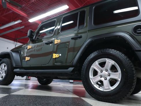 Used 2021 Jeep Wrangler Unlimited Sport image 36