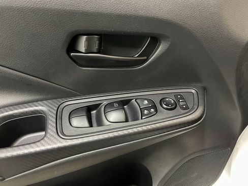 Used 2024 Nissan Versa S w/ Trunk Package image 20