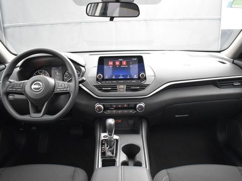 New 2025 Nissan Altima 2.5 S image 9