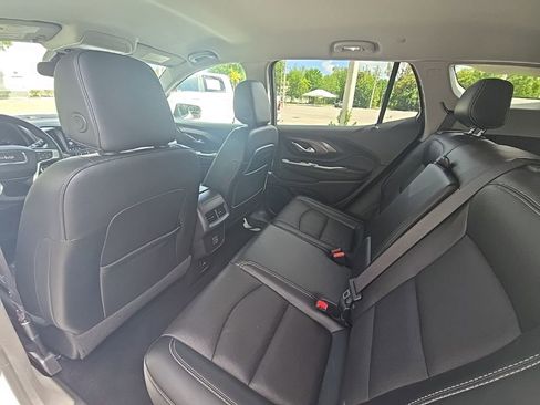 Used 2023 GMC Terrain SLT FWD image 26
