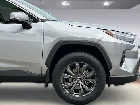 Used 2023 Toyota RAV4 Limited AWD/4WD image 37