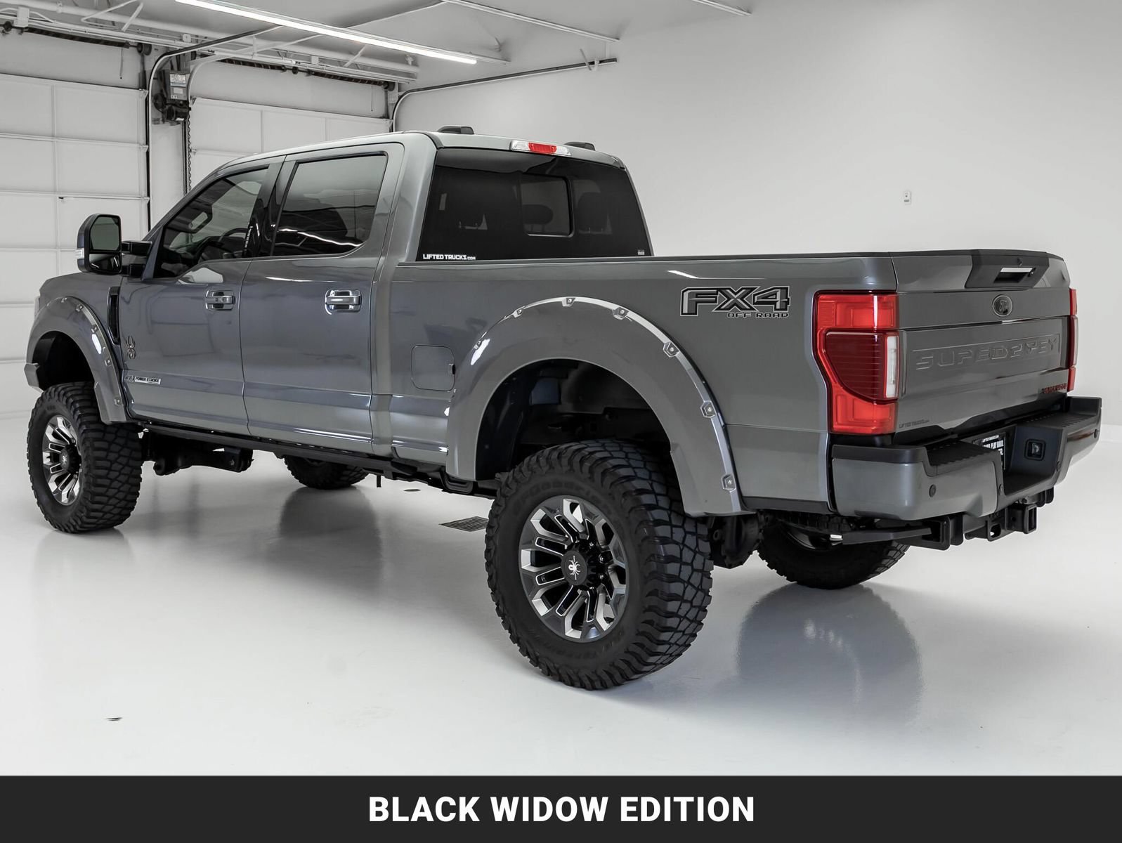 Used 2022 Ford F250 Lariat w/ Black Appearance Package AWD/4WD image 6