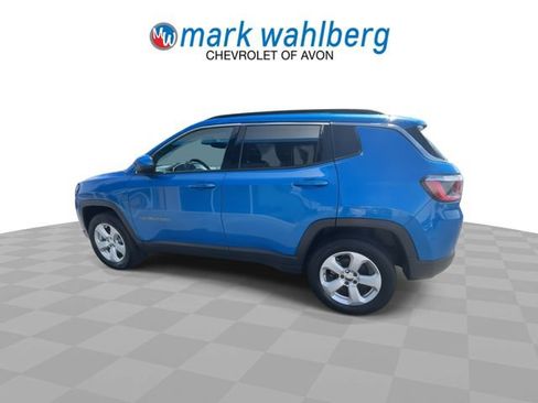Used 2019 Jeep Compass Latitude w/ Popular Equipment Group AWD/4WD image 5