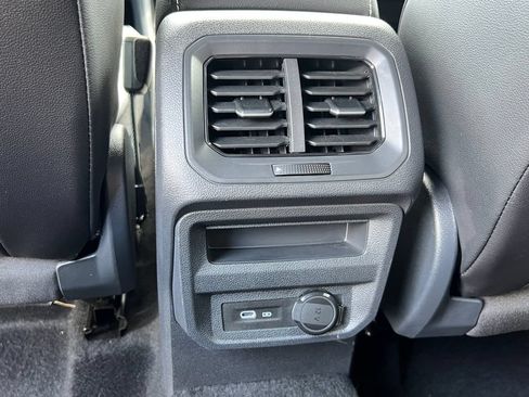 Used 2024 Volkswagen Tiguan SE R-Line AWD/4WD image 14
