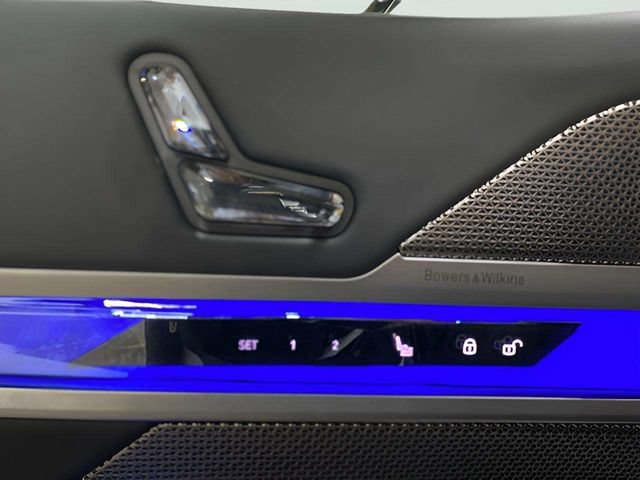 Used 2026 BMW 740i RWD image 31