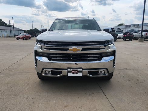 Used 2021 Chevrolet Silverado 1500 LTZ w/ Z71 Off-Road Package AWD/4WD image 2