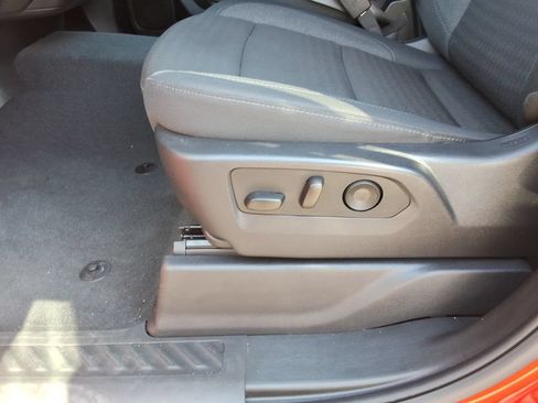 Certified 2025 Chevrolet Silverado 2500 Custom w/ Custom Value Package AWD/4WD image 25