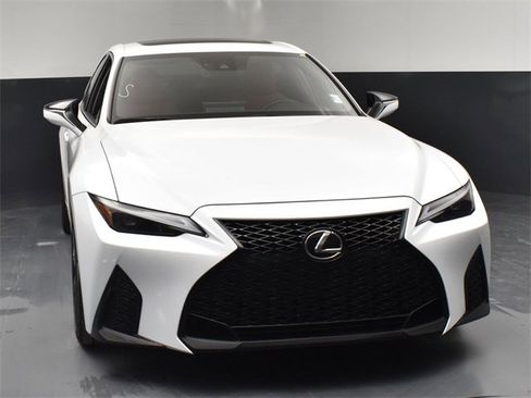Used 2022 Lexus IS 350 F Sport image 3