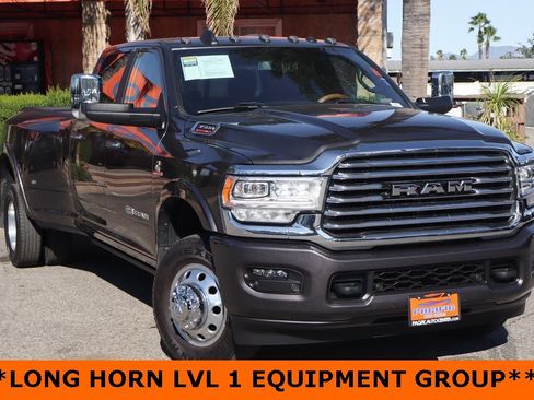 Used 2022 RAM 3500 Limited image 2