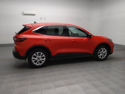 Used 2024 Ford Escape Active image 10