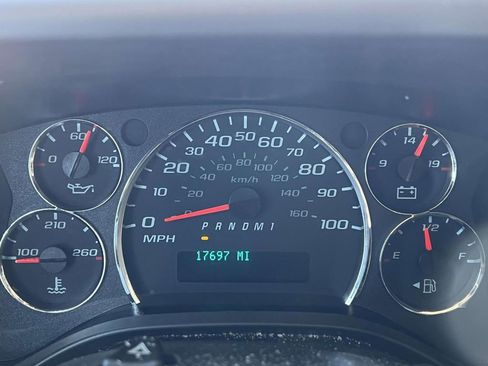 Used 2024 Chevrolet Express 2500 w/ Driver Convenience Package image 16
