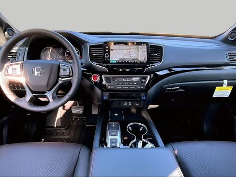 Certified 2026 Honda Ridgeline Black Edition image 16