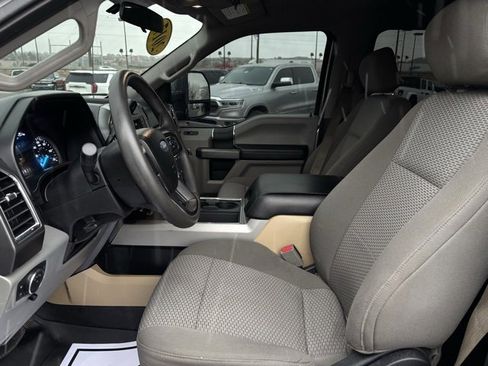 Used 2017 Ford F350 XLT w/ Camper Package image 10