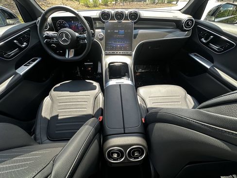 Certified 2026 Mercedes-Benz GLC 300 image 27