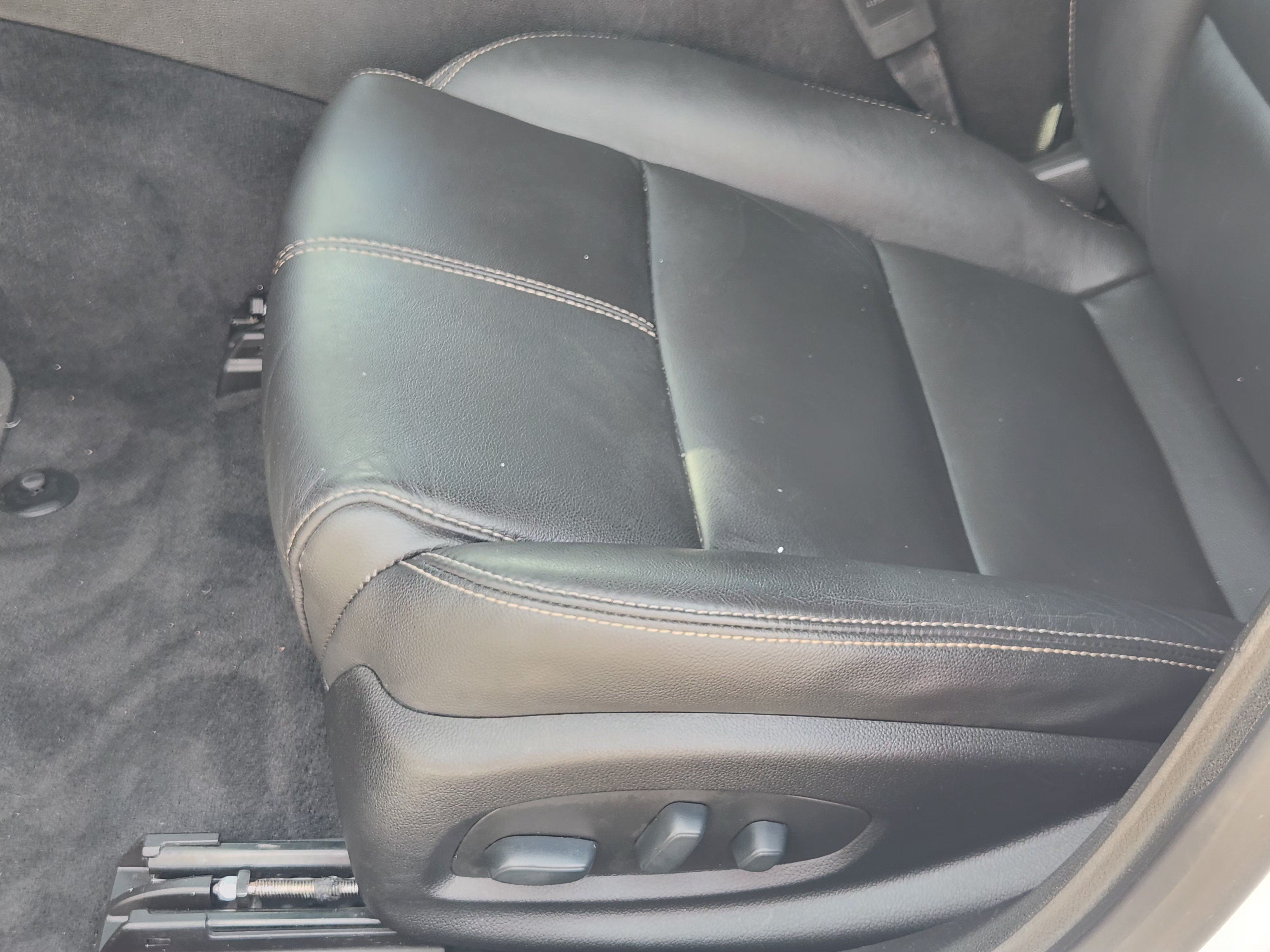 Used 2019 Chevrolet Impala LT w/ LT Leather Package FWD image 24