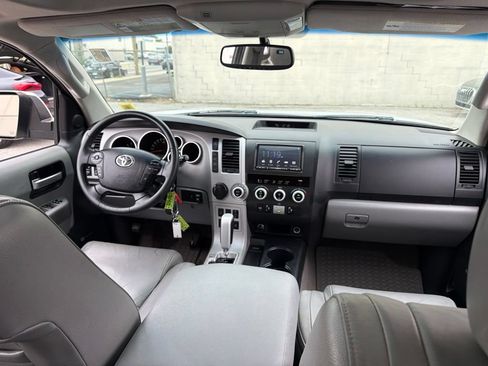 Used 2008 Toyota Sequoia Limited RWD image 22
