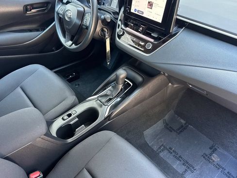 Certified 2025 Toyota Corolla LE FWD image 15