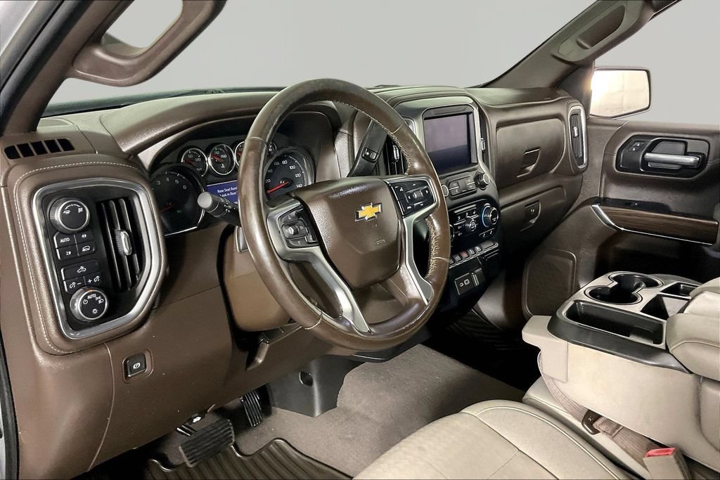 Certified 2019 Chevrolet Silverado 1500 LT w/ Convenience Package AWD/4WD image 16