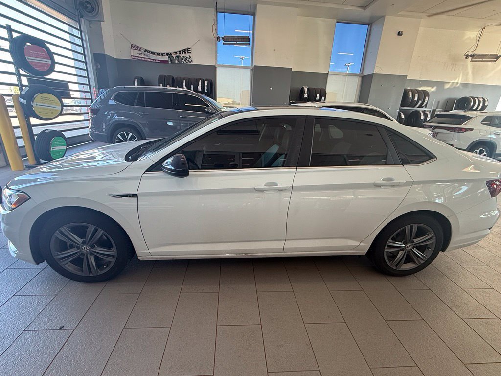 Used 2020 Volkswagen Jetta FWD image 2
