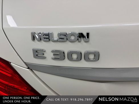 Used 2017 Mercedes-Benz E 300 4MATIC image 16