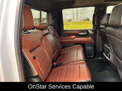 Used 2025 GMC Sierra 2500 Denali Ultimate AWD/4WD image 39