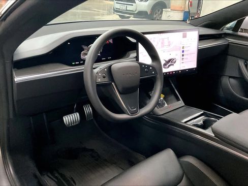 Used 2025 Tesla Model S Plaid image 17