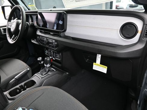 New 2026 Jeep Wrangler Sport S image 39