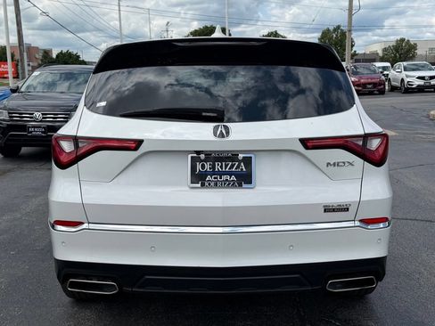 Used 2024 Acura MDX SH-AWD w/ Technology Package image 7