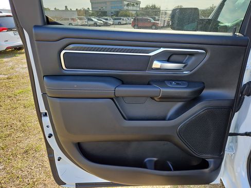New 2026 RAM 2500 Tradesman AWD/4WD image 9